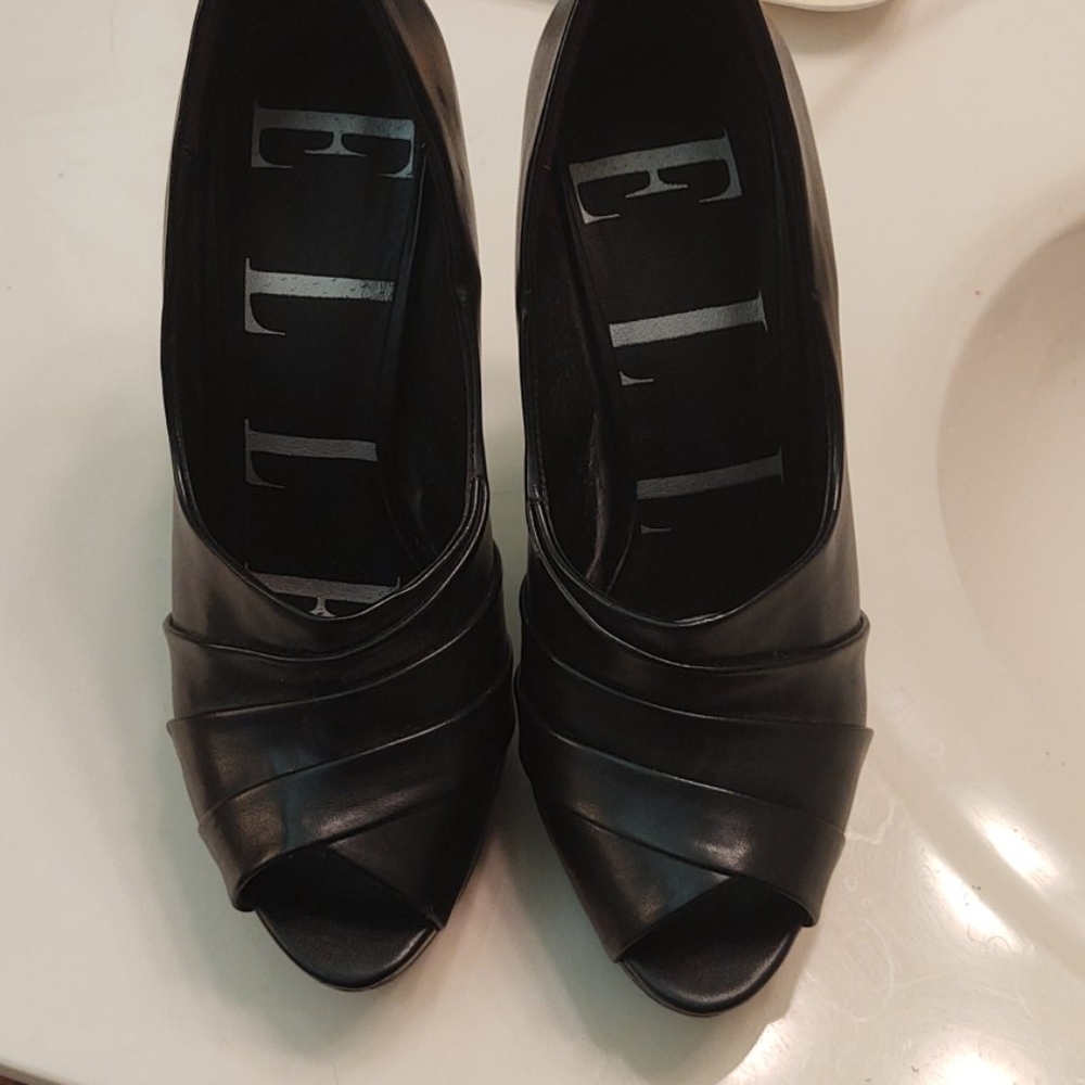 Heel bargain